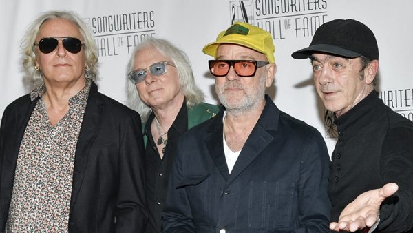 Οι R.E.M. επανακυκλοφορούν το πρώτο τους single για καλό σκοπό