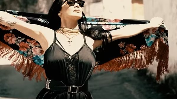 Πάολα - Κυκλοφόρησε το music video του single "Έμαθα Να Μαθαίνω"