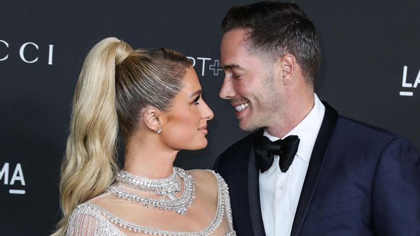 Paris Hilton - O γάμος, το νυφικό και οι δύο γαμήλιες δεξιώσεις