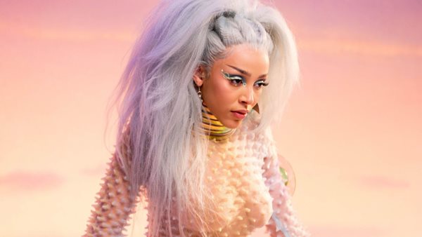 Doja Cat - Δεν αποχωρεί από την περιοδεία με τον Weeknd, αλλά επιμένει να εγκαταλείψει τη μουσική