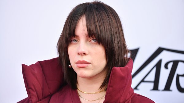 Η Billie Eilish "συνεργάζεται" με τη Lisa Simpson σε νέο project του Disney+