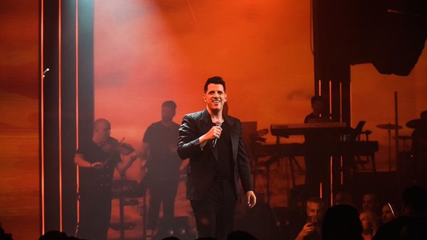 Πρεμιέρα για Θοδωρή Φέρρη στο "Posidonio Music Hall"!