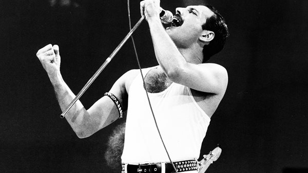#RockThisDay - 5 Σεπτεμβρίου: Γεννιέται ο Freddie Mercury των Queen