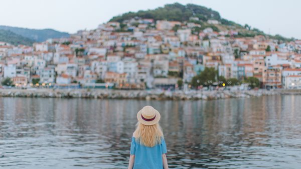Το ελληνικό νησί με τα λιγότερα κρούσματα κορονοϊού