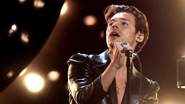 Happy Birthday Harry Styles - 10 facts που ίσως δε γνώριζες για εκείνον