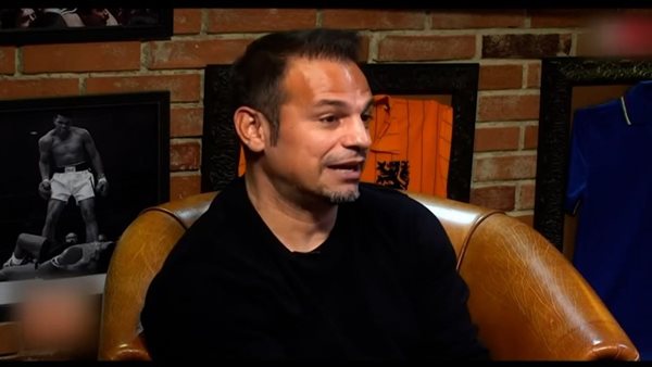 Ντέμης Νικολαΐδης - Τα δάκρυα συγκίνησης όταν μίλησε για τα παιδιά του