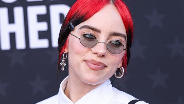 Το "Birds Of A Feather" έχει ξεπεράσει το 1 δις streams!