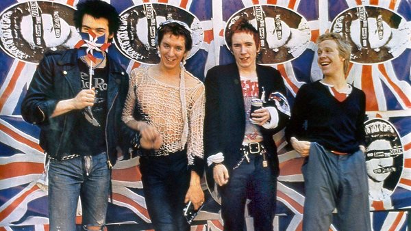 #RockThisDay - 27 Μαΐου: Οι Sex Pistols κυκλοφορούν το "God Save The Queen"
