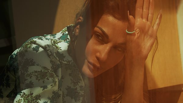 Δέσποινα Βανδή - Κυκλοφορεί το νέο της single "Πέτρα" μαζί με music video