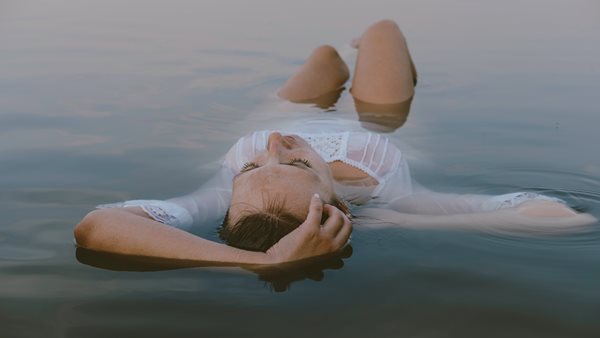 Αυτά τα ζώδια έχουν γκαντεμιά στα ερωτικά τους