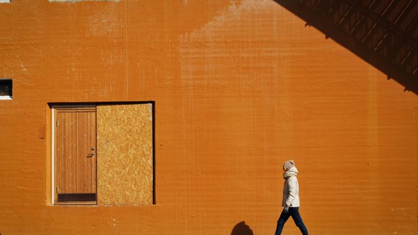 Πώς αντιδράς όταν πετυχαίνεις πρώην στον δρόμο με βάση το ζώδιό σου