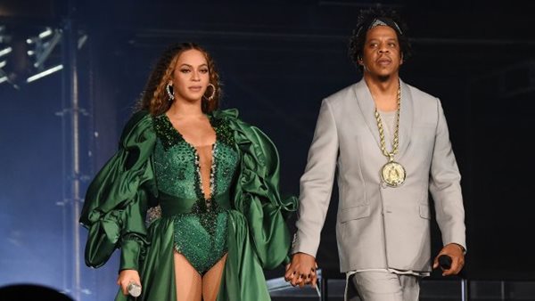 Must see: Η Adele στο gold party του Jay-Z και της Beyoncé