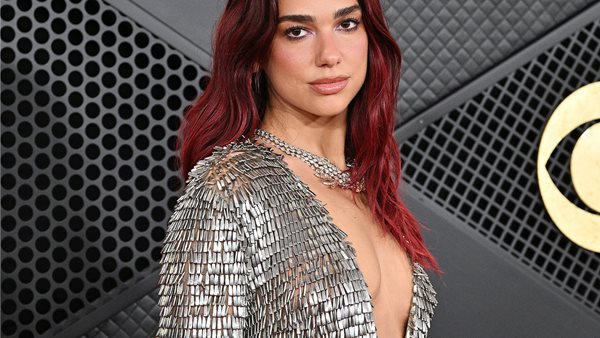 H Dua Lipa έγραψε 97 τραγούδια για το νέο της album!