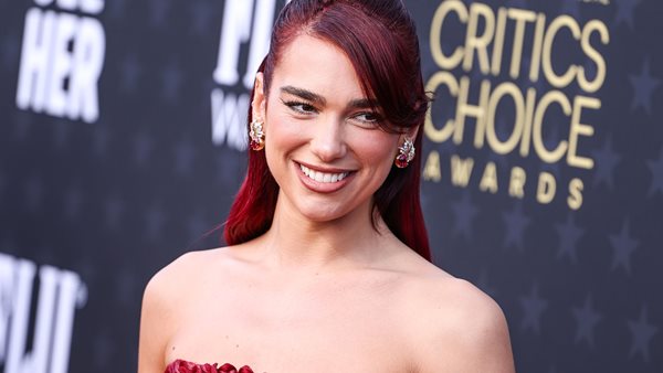 Dua Lipa ερωτευμένη με τον βρετανό Callum Turner;