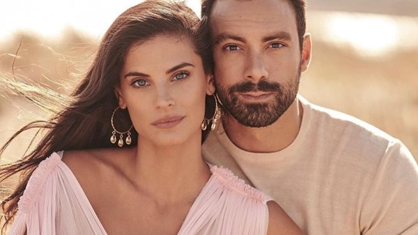 Χριστίνα Μπόμπα & Σάκης Τανιμανίδης - Οι πρώτες δηλώσεις κατά την έξοδό τους από το μαιευτήριο