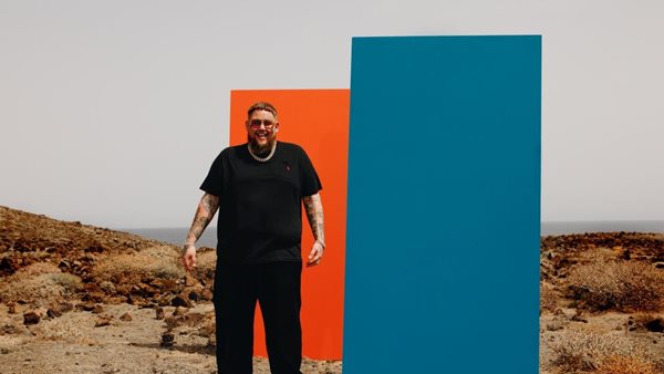 Ακούστε το νέο άλμπουμ του Rag'n'Bone Man