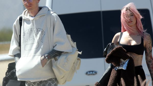 Megan Fox και Machine Gun Kelly στο Μεξικό για διακοπές!