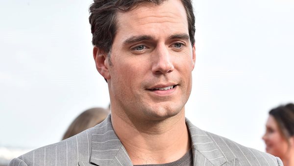 O Henry Cavill θέλει να γίνει ο Captain Britain της Marvel