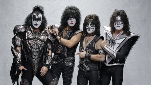 Paul Stanley: "Απορρίψαμε τους Van Halen το 1976, για να προστατέψουμε τους Kiss"