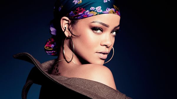 Η αντίδραση της Rihanna σε viral video της Melania Trump