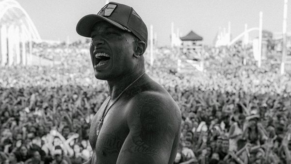 Ο Light για τη συμπλοκή με τον Snik: "Επέλεξαν να μας βάλουν όσο πιο κοντά γίνεται ελπίζοντας σε ένα ελαφρύ καυγαδάκι"