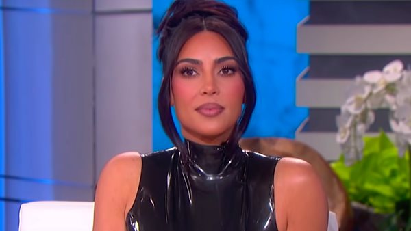 Η Kim Kardashian εξηγεί ένα από τα μεγαλύτερα photoshop fails των τελευταίων μηνών