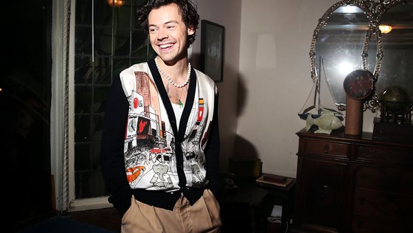 Harry Styles - Θα συμπρωταγωνιστήσει σε ταινία με ηθοποιό του The Crown