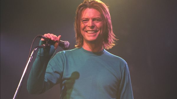 Ακούστε το νέο EP με ακυκλοφόρητο υλικό του David Bowie