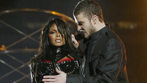 Justin Timberlake - Στιλίστας αποκαλύπτει ότι "έστησε" το στιλιστικό ατύχημα της Janet Jackson