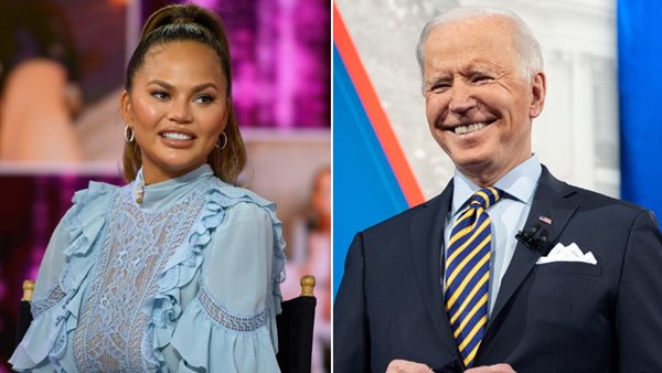 Η Chrissy Teigen ζήτησε από τον Joe Biden να την κάνει unfollow