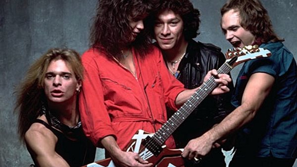 Van Halen - Λύθηκε επιτέλους το μυστήριο των... δεινοσαύρων