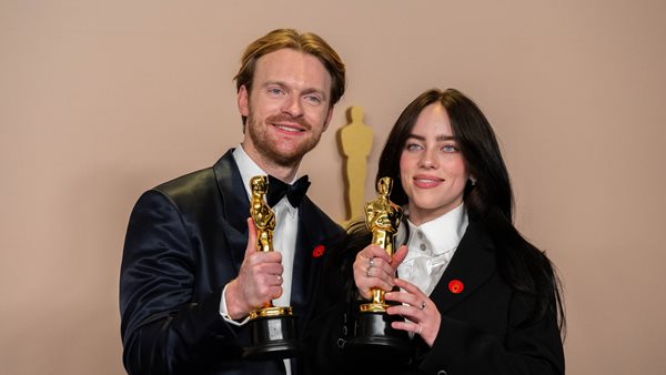 Ρεκορ νέων ακολούθων για την Billie Eilish στο instagram!