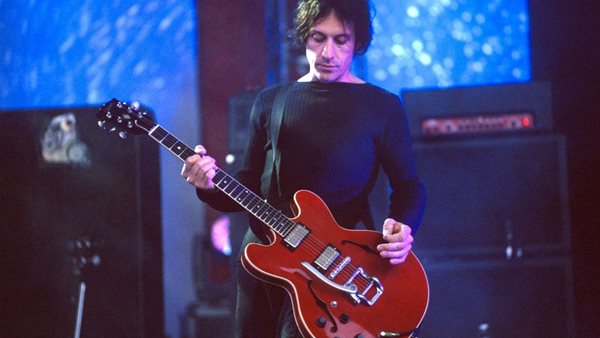 Έφυγε από τη ζωή ο Perry Bamonte των Cure