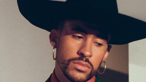 Bad Bunny - Στο πλευρό του Brad Pitt στο trailer της κινηματογραφικής περιπέτειας "Bullet Train"