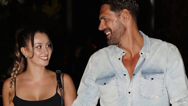 Γιώργος Σπαλιάρας και Αγγέλικα στην Γλυφάδα!