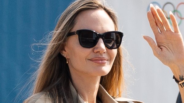 H Angelina Jolie στην Βενετία για την πρεμιέρα "Maria"