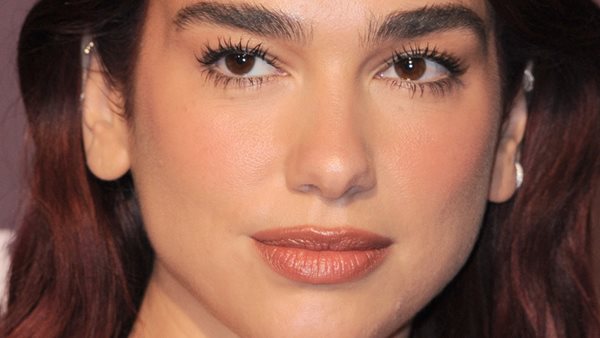 H Dua Lipa μιλάει στο Billboard Global NO1s!