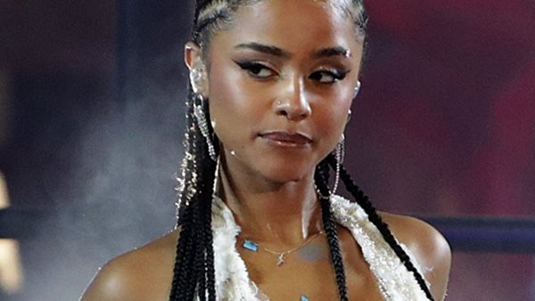 Η Τyla μιλάει στο Billboard για την ακύρωση της περιοδείας!