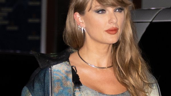 Συγκινημένη η Taylor Swift καθώς η περιοδεία της τελειώνει!