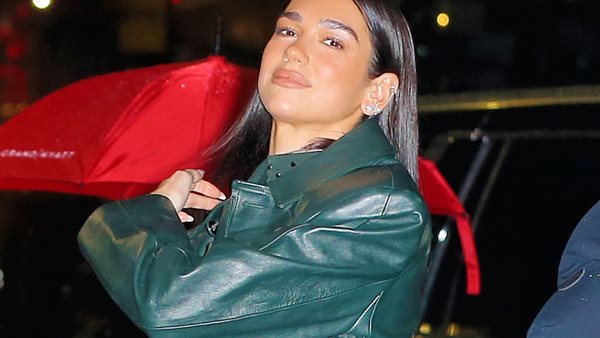 Δείτε τις αναρτήσεις των αγαπημένων μας καλλιτεχνών!