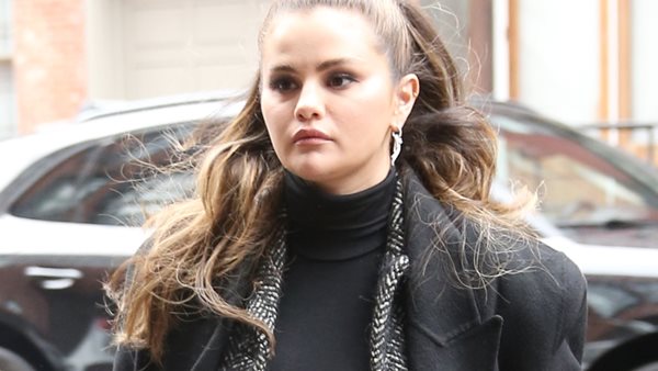 Selena Gomez ερωτευμένη! (σε σχέση με τον Benny Blanco)!