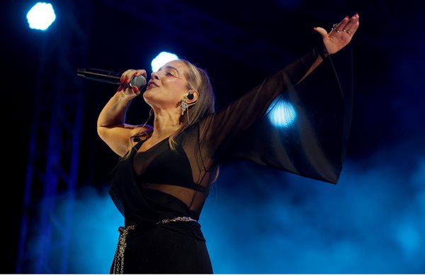 Νατάσα Μποφίλιου στο Δημοτικό Θέατρο Λυκαβηττού!