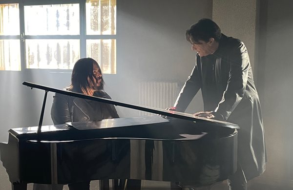 "Φως" - Το νέο τραγούδι από τη σειρά "Σασμός" κυκλοφορεί σε music video