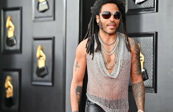 Έτσι κάνει γυμναστική ο Lenny Kravitz!