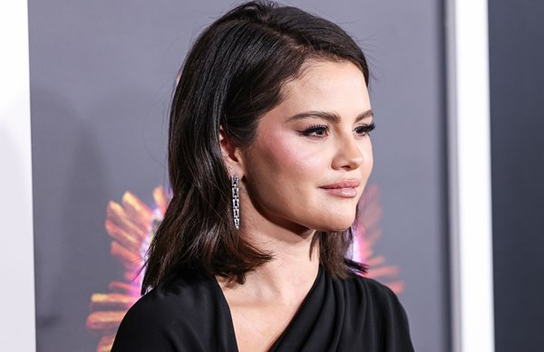 Selena Gomez για το ..sexiness του συντρόφου της, B. Blanco!