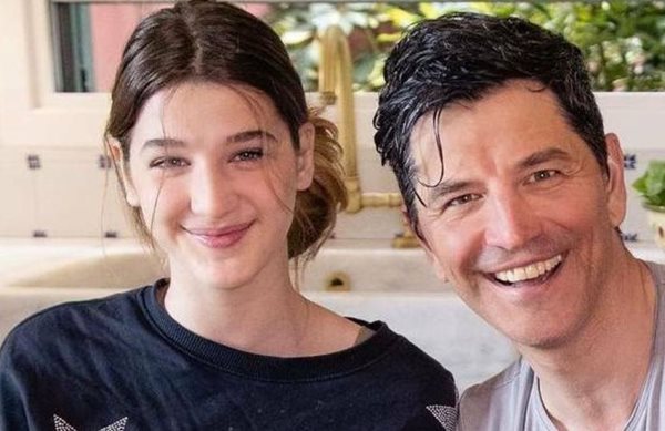 Viral στο TikTok ο Σάκης Ρουβάς και η Αναστασία