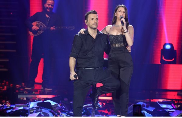 ΥΤΟΝ Νίκος Βέρτης-Ραφαέλα Στεφάνου