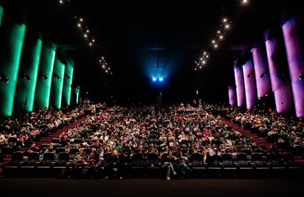 Πραγματοποιήθηκε η πρεμιέρα της ταινίας WICKED!