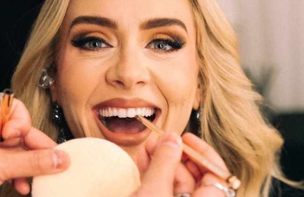 Η Adele στην σημερινή συναυλία της Beyonce στο Λος Αντζελες